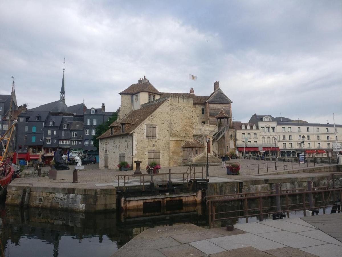 Studio Centre Historique Honfleur Exteriér fotografie